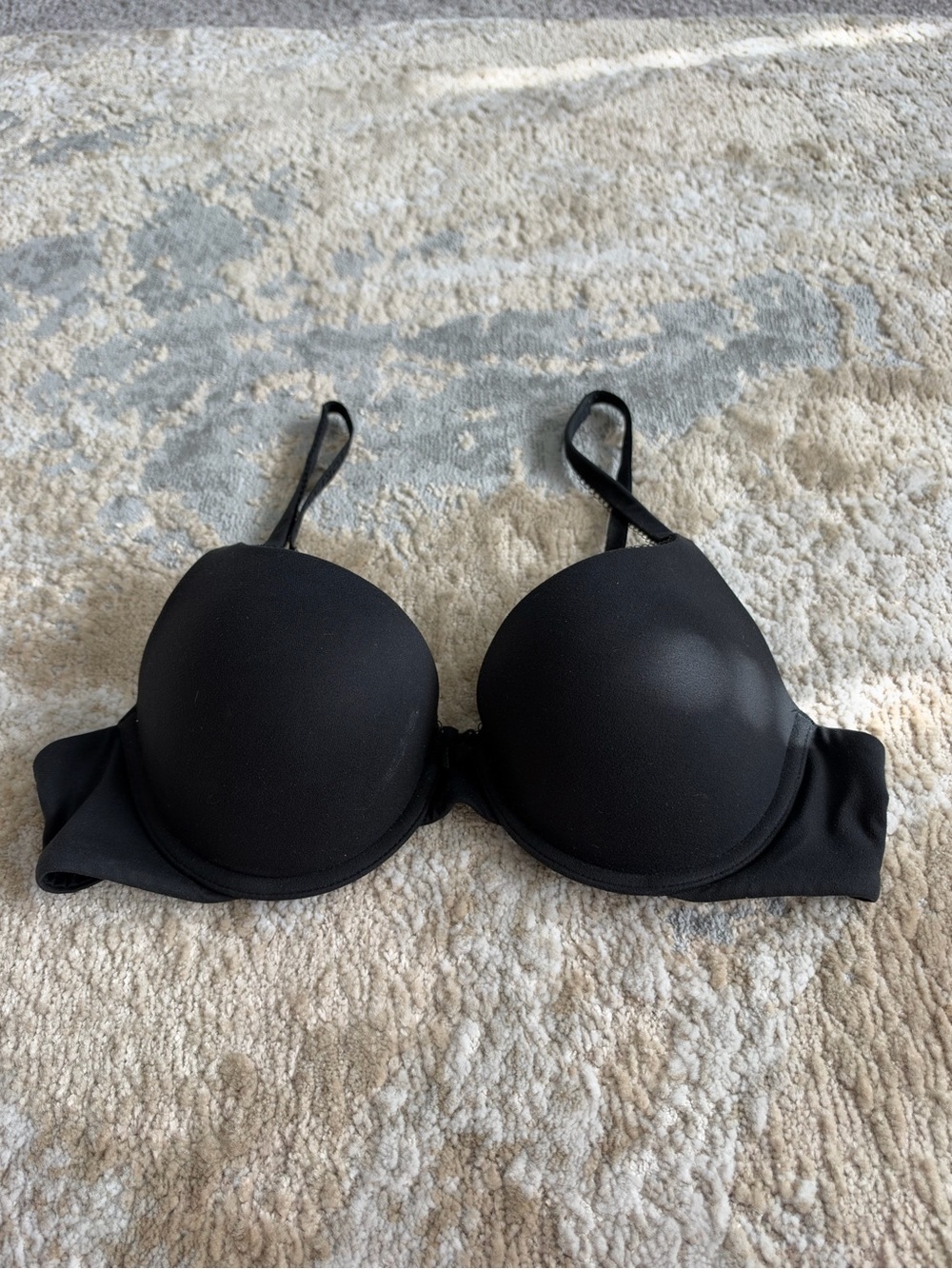 Victoria's Secret Black Molded T-Shirt Bra